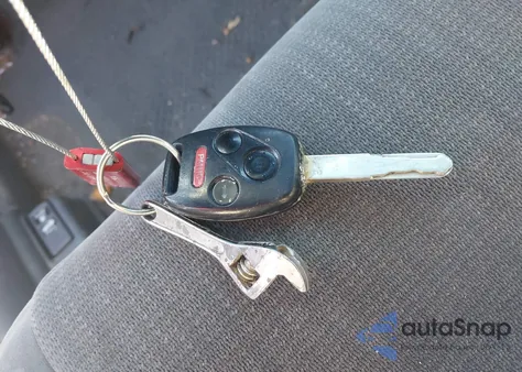 2005 Honda Accord 2.4 Lx from USA, damaged, VIN 1HGCM56495A148532